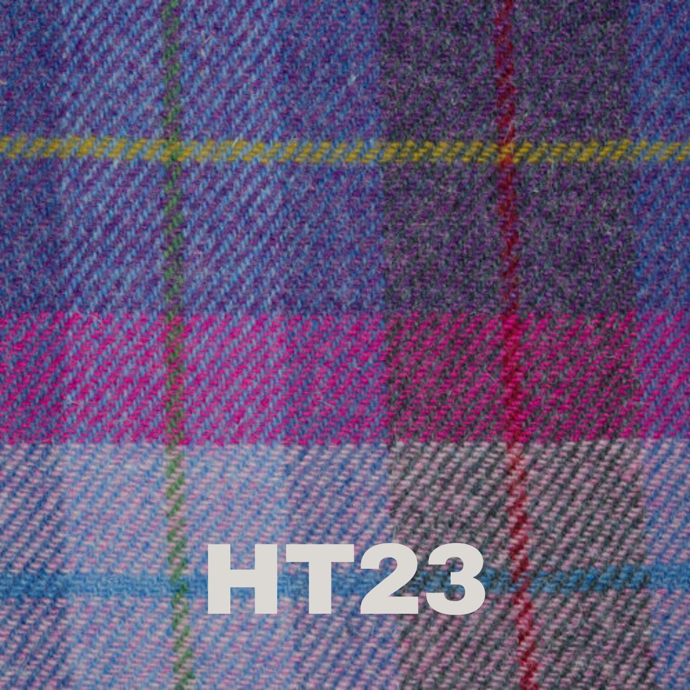 Chess set with 6oz Harris Tweed Hip flask set