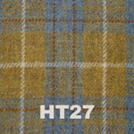 Chess set with 6oz Harris Tweed Hip flask set